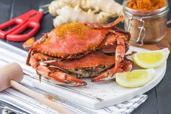 maryland-crabs-with-mallot-and-lemon.jpeg