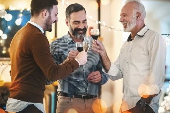 men-toastingprocinowellswoodlanddelawareandmaryland-1.jpg