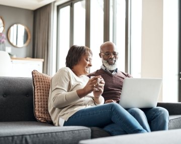 older-couple-online-procinowellswoodlanddelawareandmaryland-2.jpg